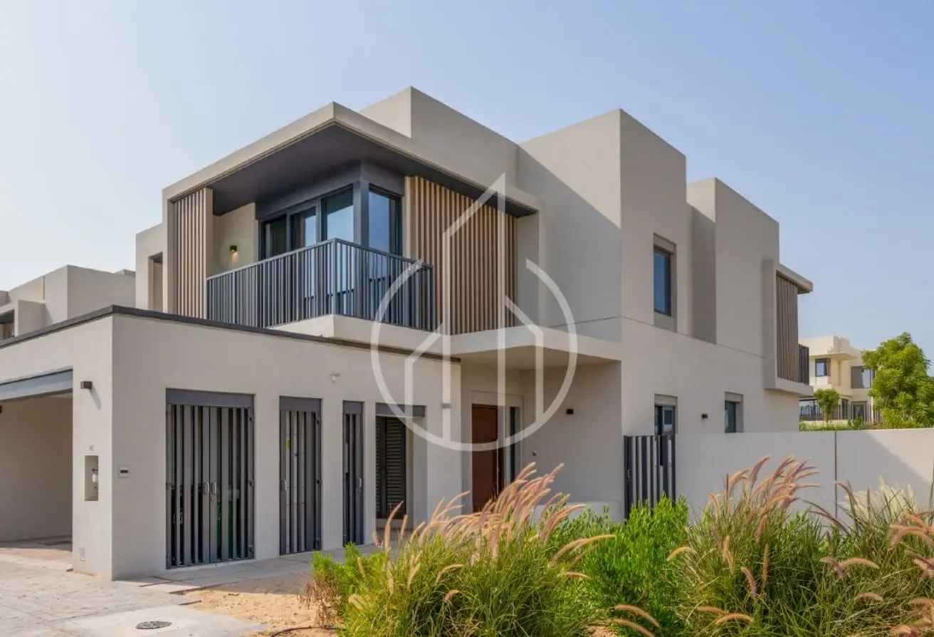 Mins To Pool & Park|Brand New|4A1 Type|Double Chqs
