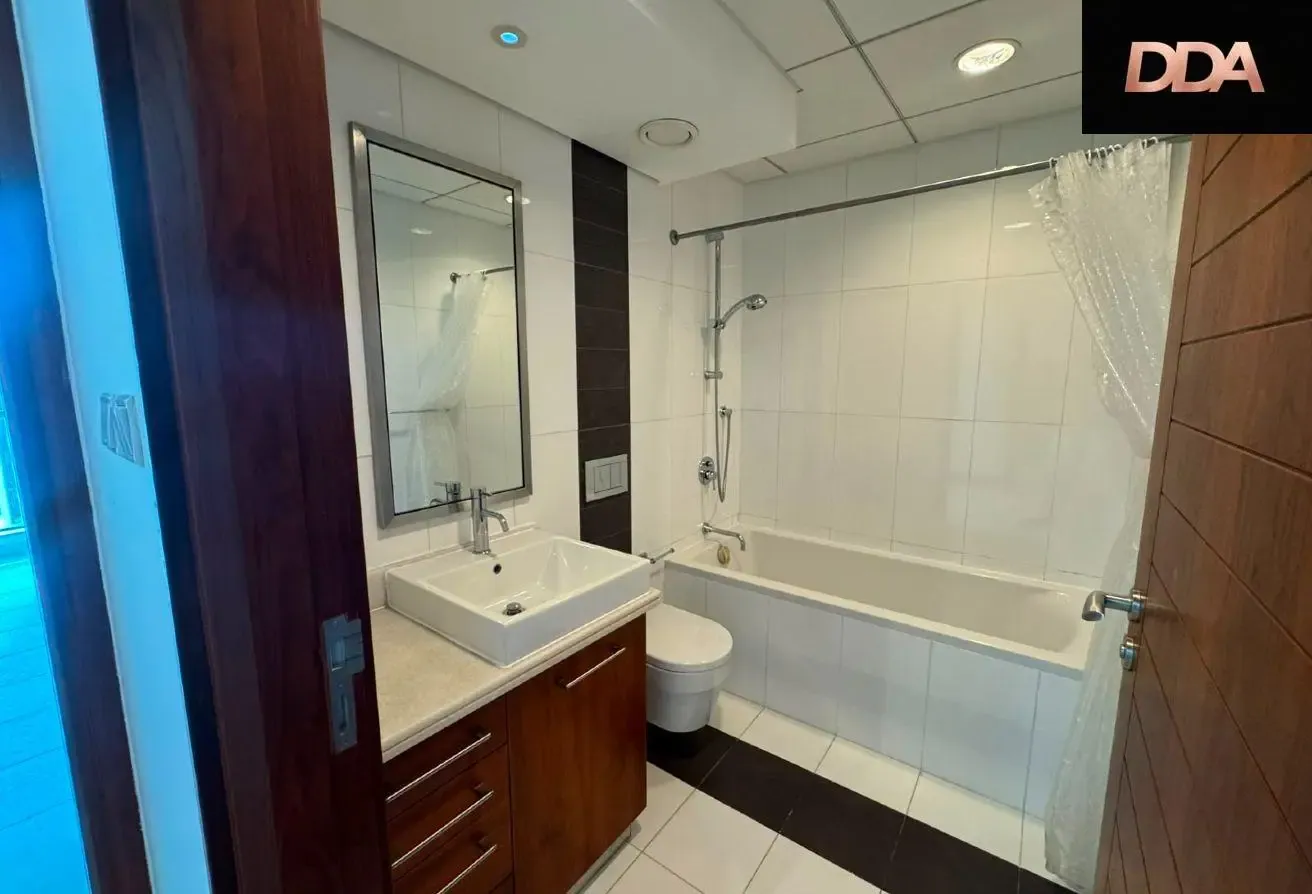MODERN 1BR | PRIME LOCATION | VACANT