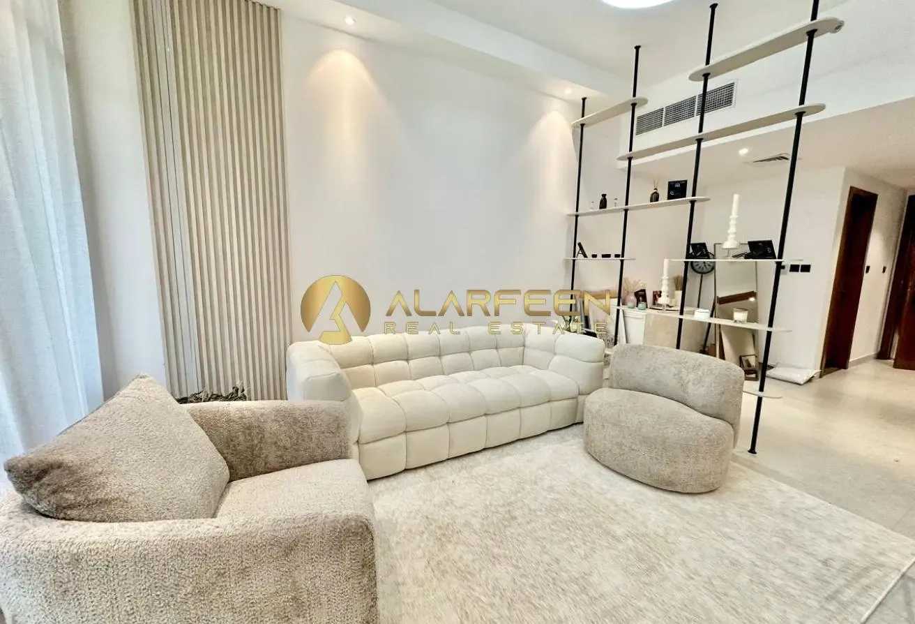 UNFURNISHED | READY TO MOVE | PRIME LOCATION