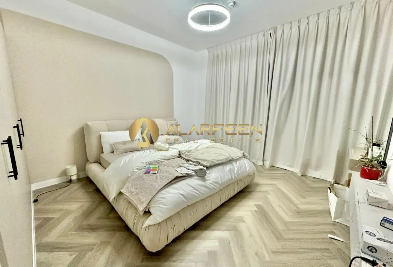 UNFURNISHED | READY TO MOVE | PRIME LOCATION