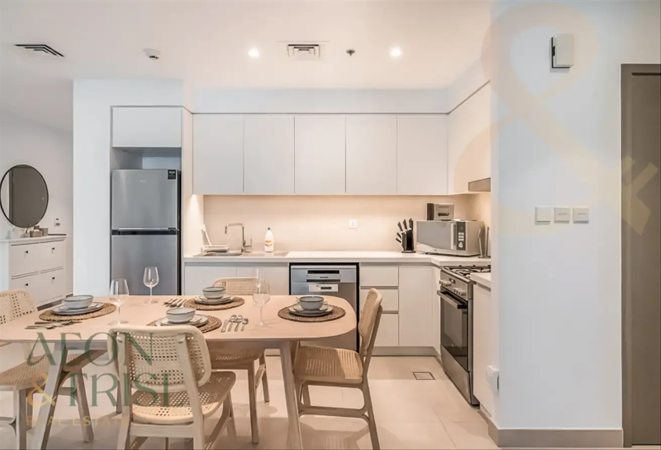 Furnished | Spacious Layout | Creek Skyline Views