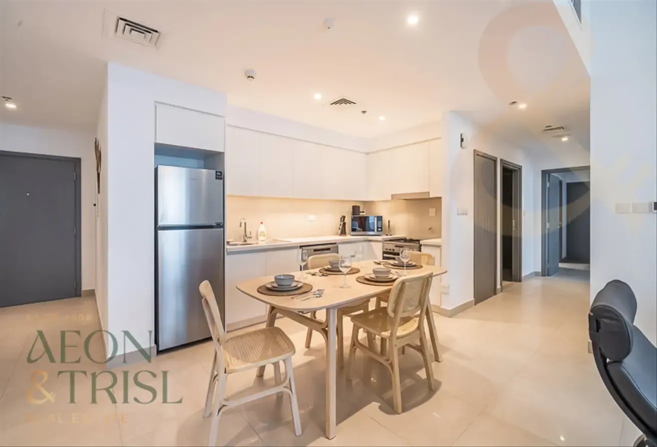 Furnished | Spacious Layout | Creek Skyline Views