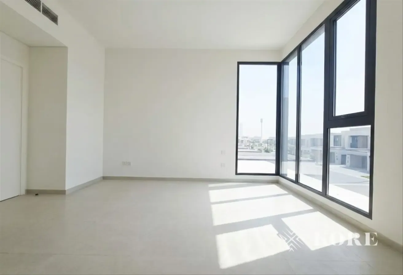 Exclusive | Family Home | 3 Bed + Maid | Prime