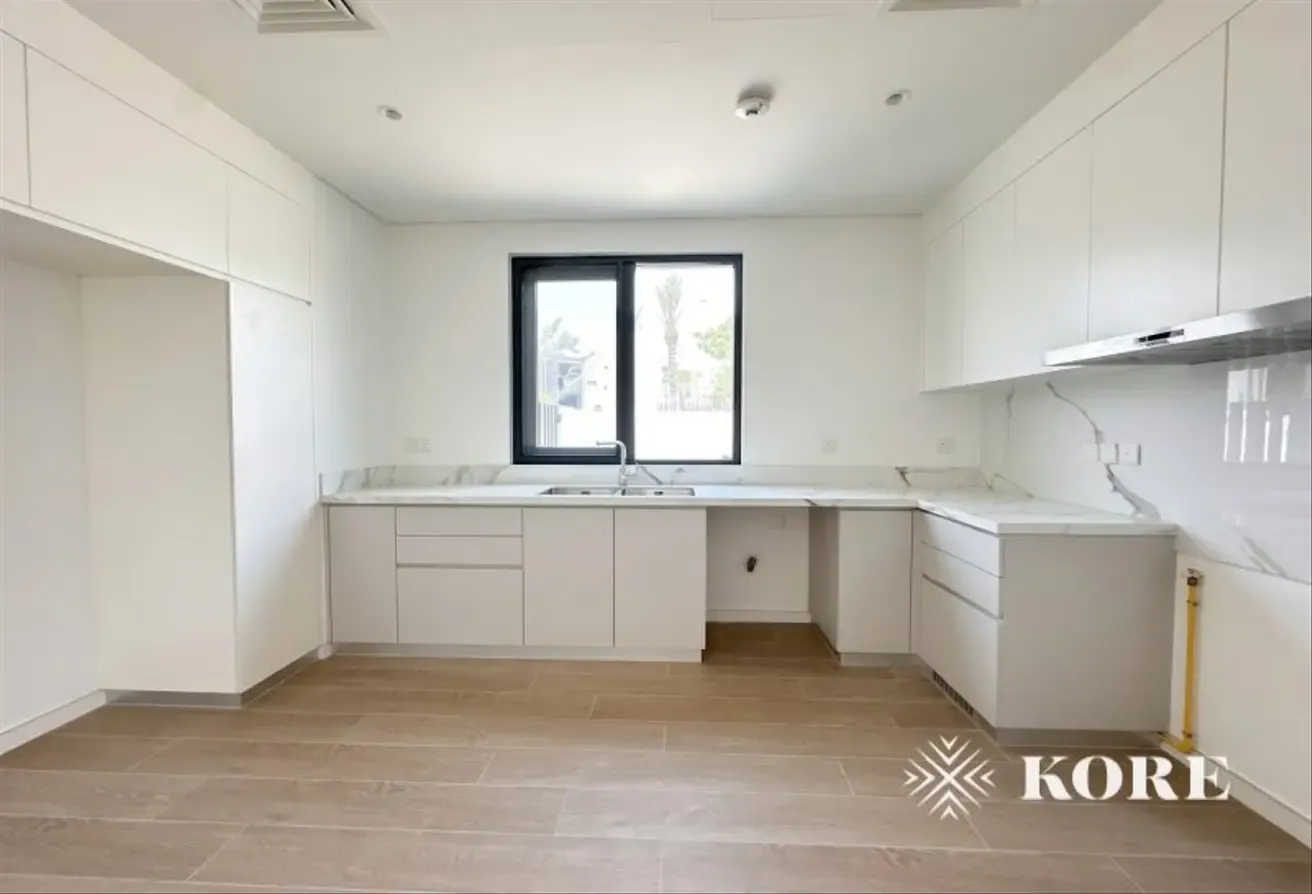 Stunning 3 Bed + Maid | Open-Plan Living | Private