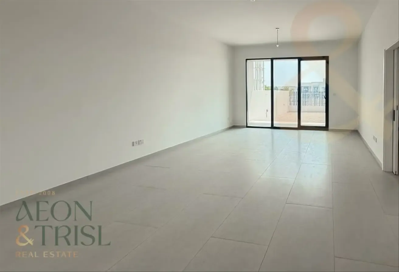 Single Row | Specious Layout | 3BR+Maid