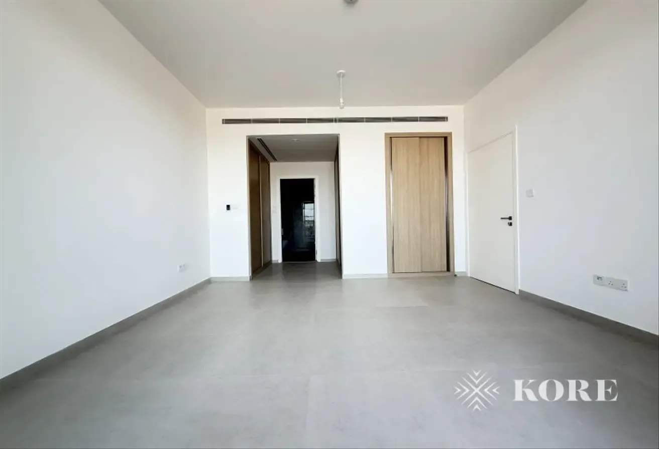 3 Bedroom Villa All En-Suite Rooms Near Pool, Park
