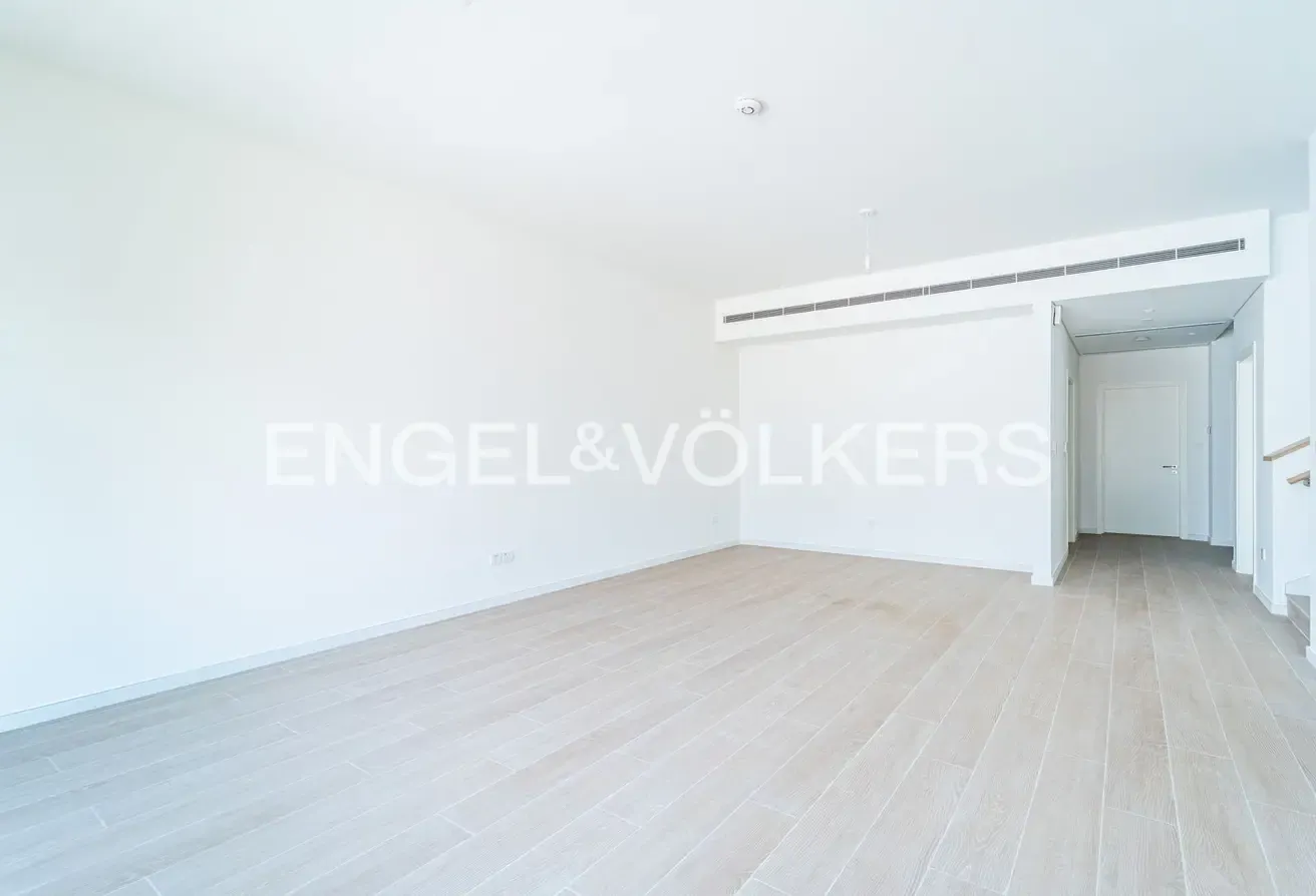 Brand New | Vacant | Unfurnished