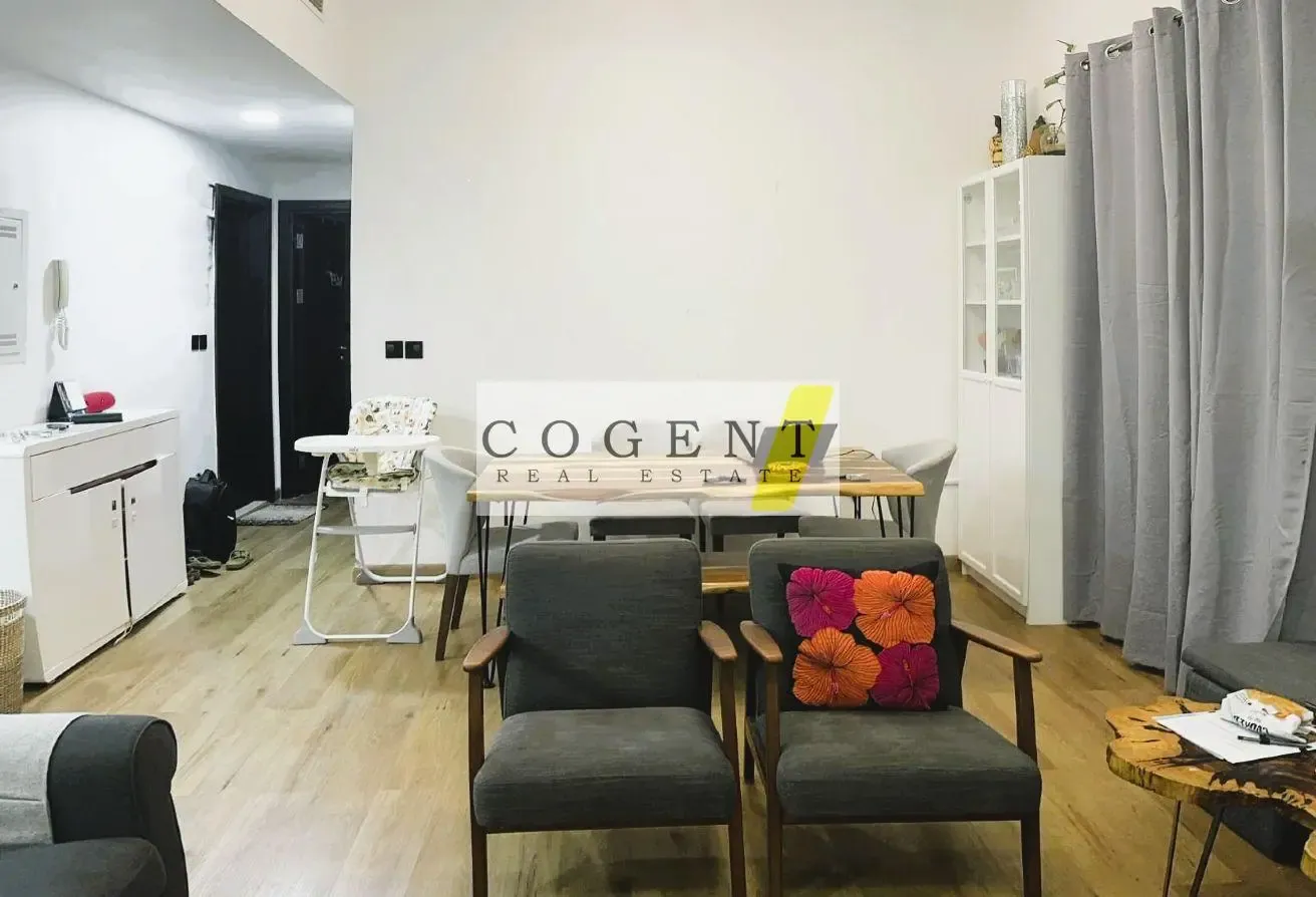 Upgraded | 2br | Vacant on Transfer | Chiller Free