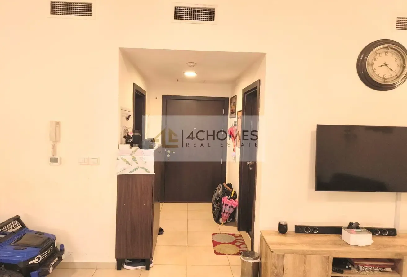 Closed Kitchen | Balcony+Terrace | Community View
