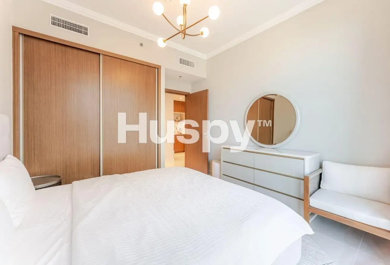 Fully Furnished | Vacant | Beach Access