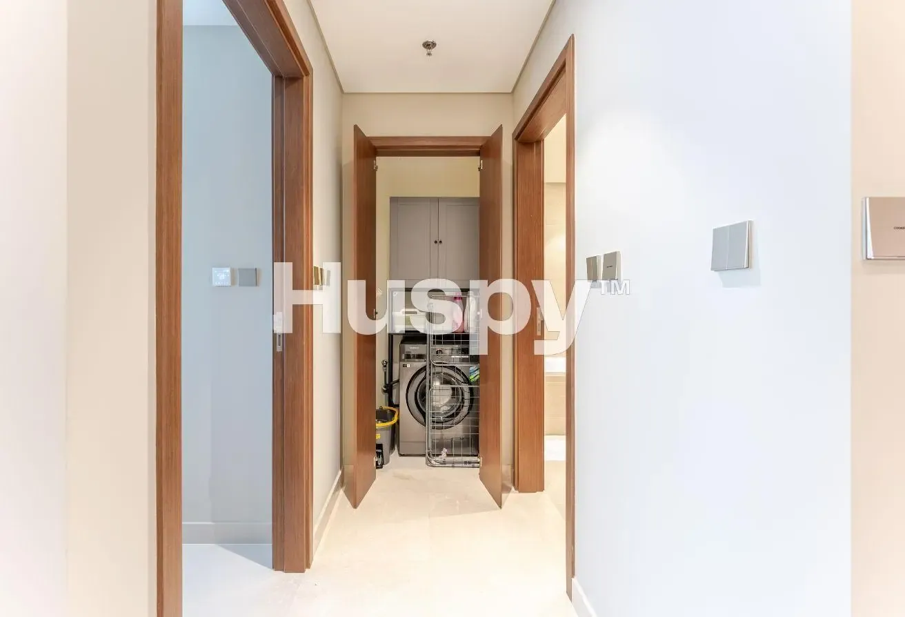 Fully Furnished | Vacant | Beach Access