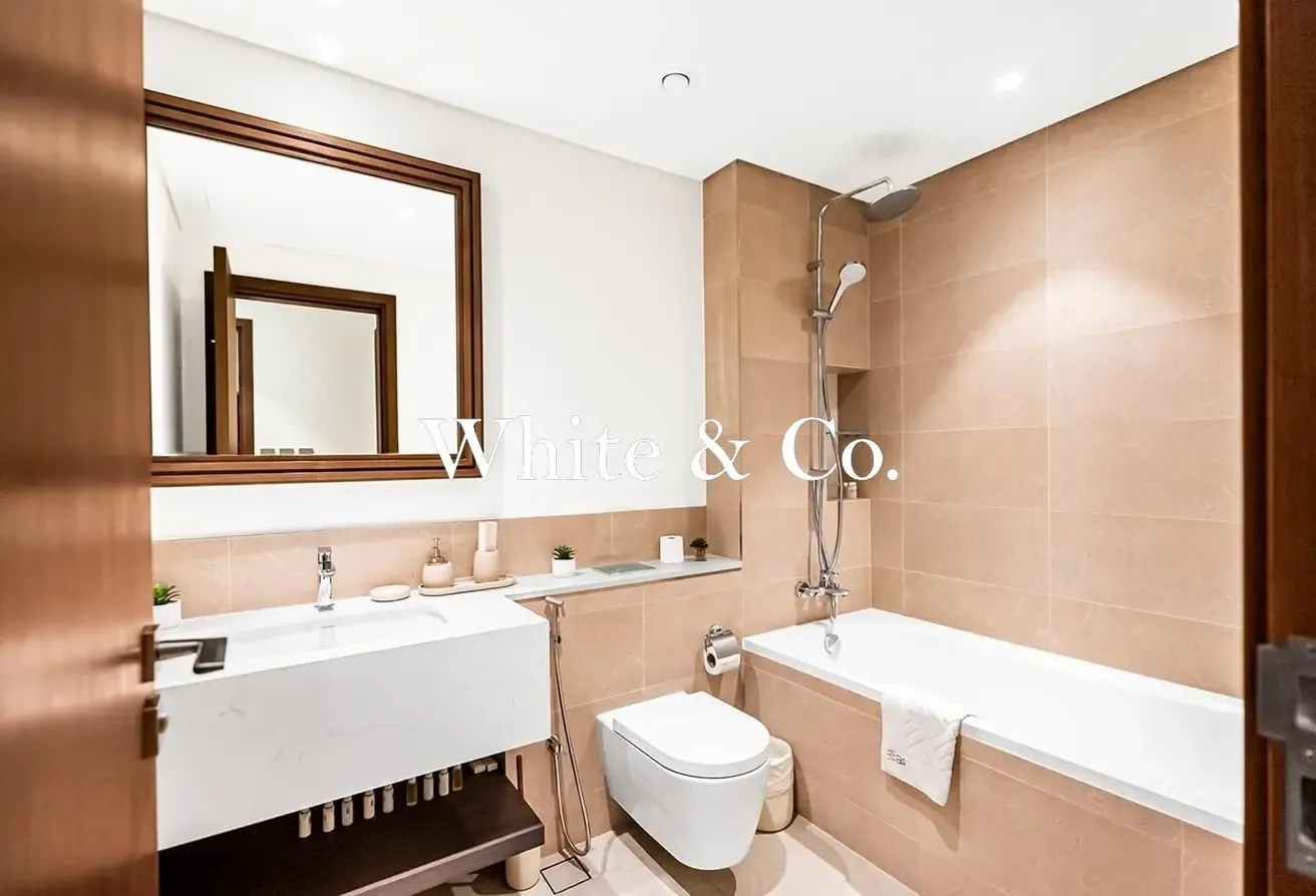 Marina View | Upgraded | Fully Furnished