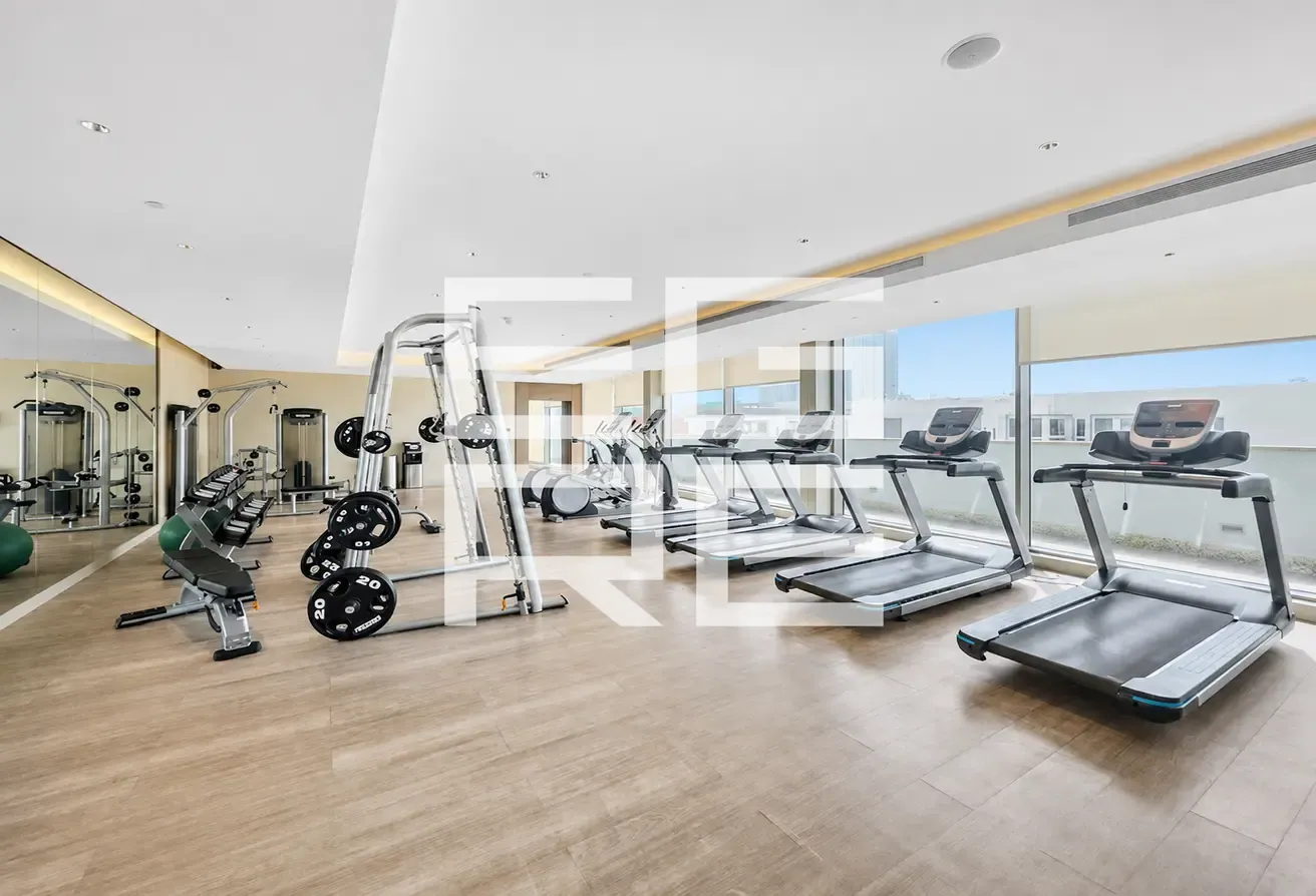 CORNER UNIT | BIG LAYOUT | BEST PRICE | FURNISHED