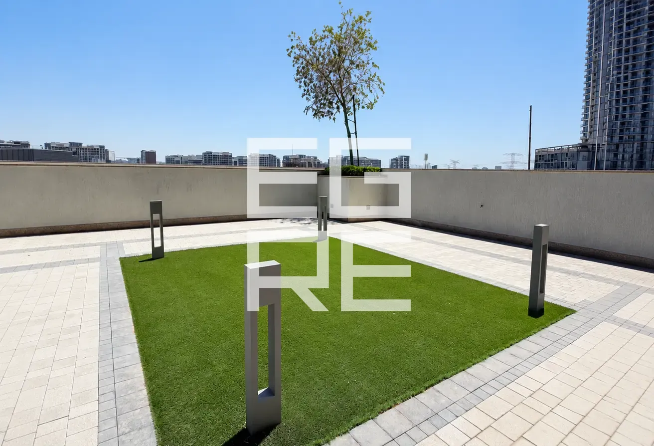 CORNER UNIT | BIG LAYOUT | BEST PRICE | FURNISHED