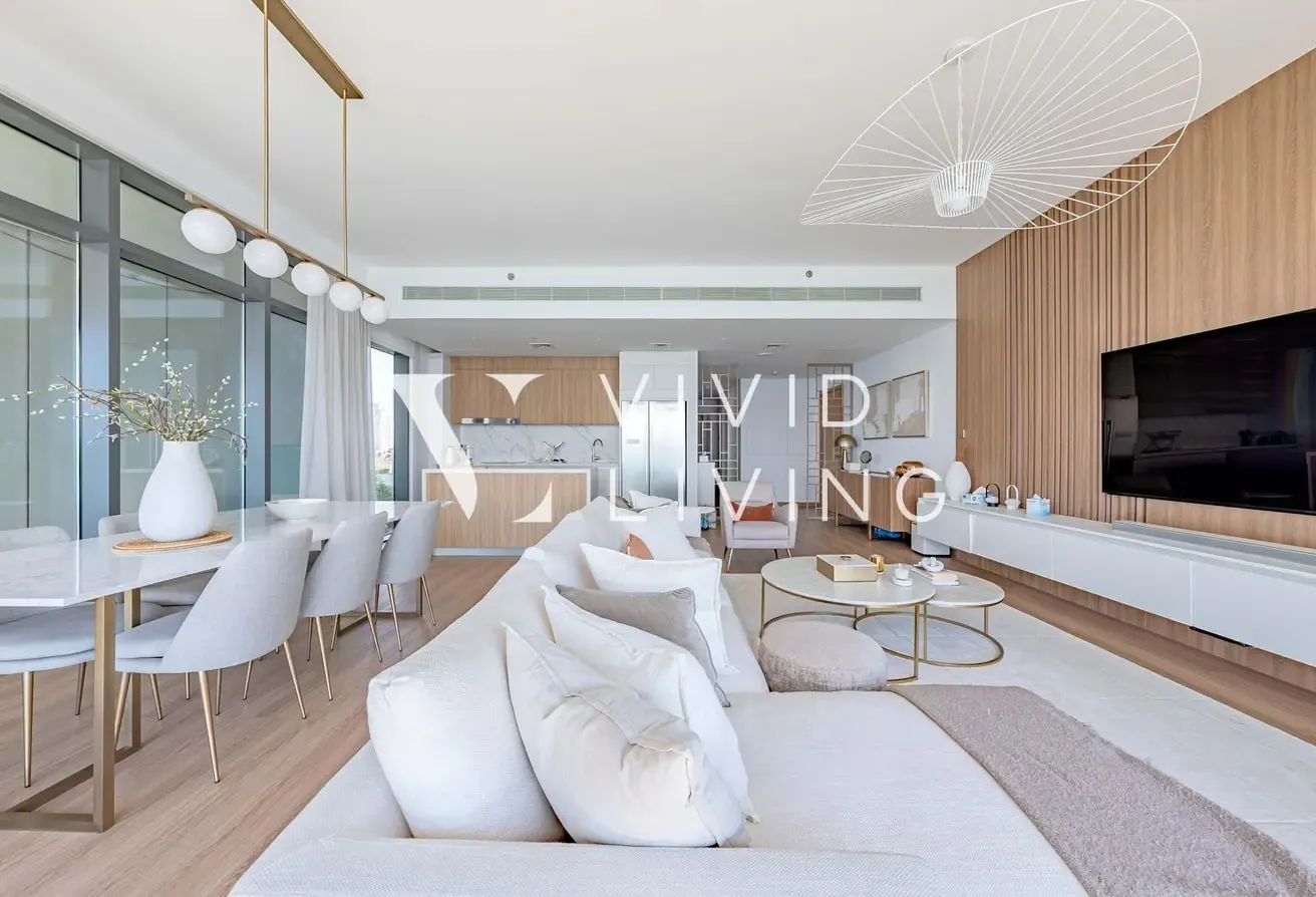 Fully Upgraded | Vacant | Palm Views