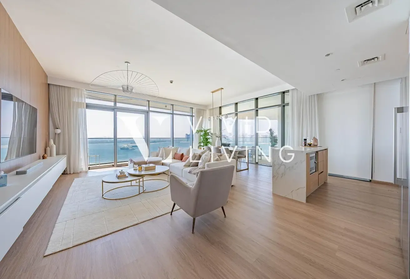 Fully Upgraded | Vacant | Palm Views
