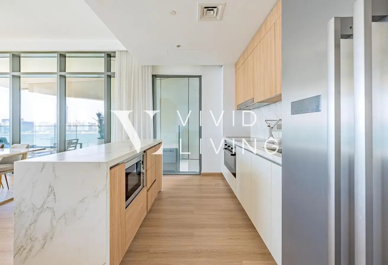 Fully Upgraded | Vacant | Palm Views