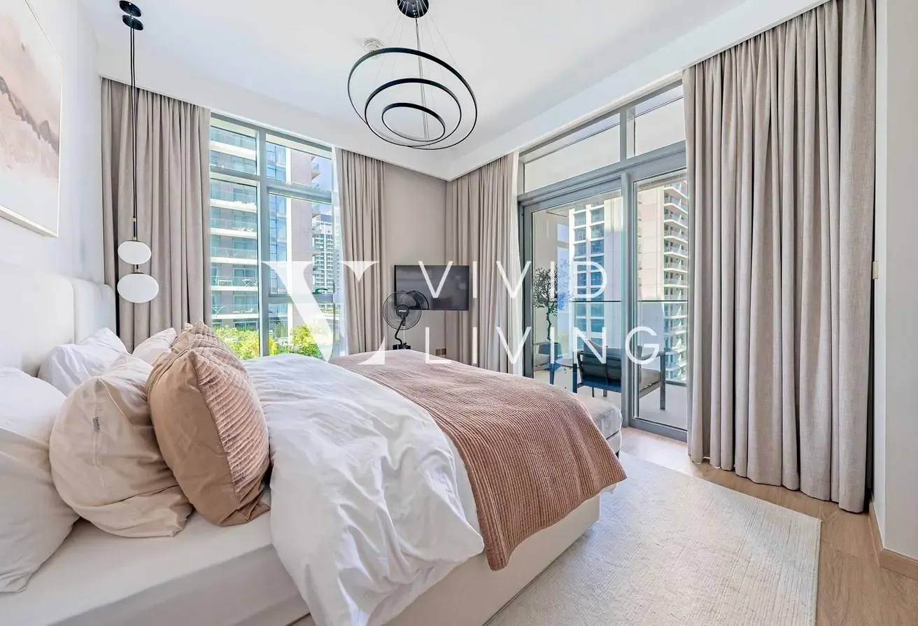 Fully Upgraded | Vacant | Palm Views