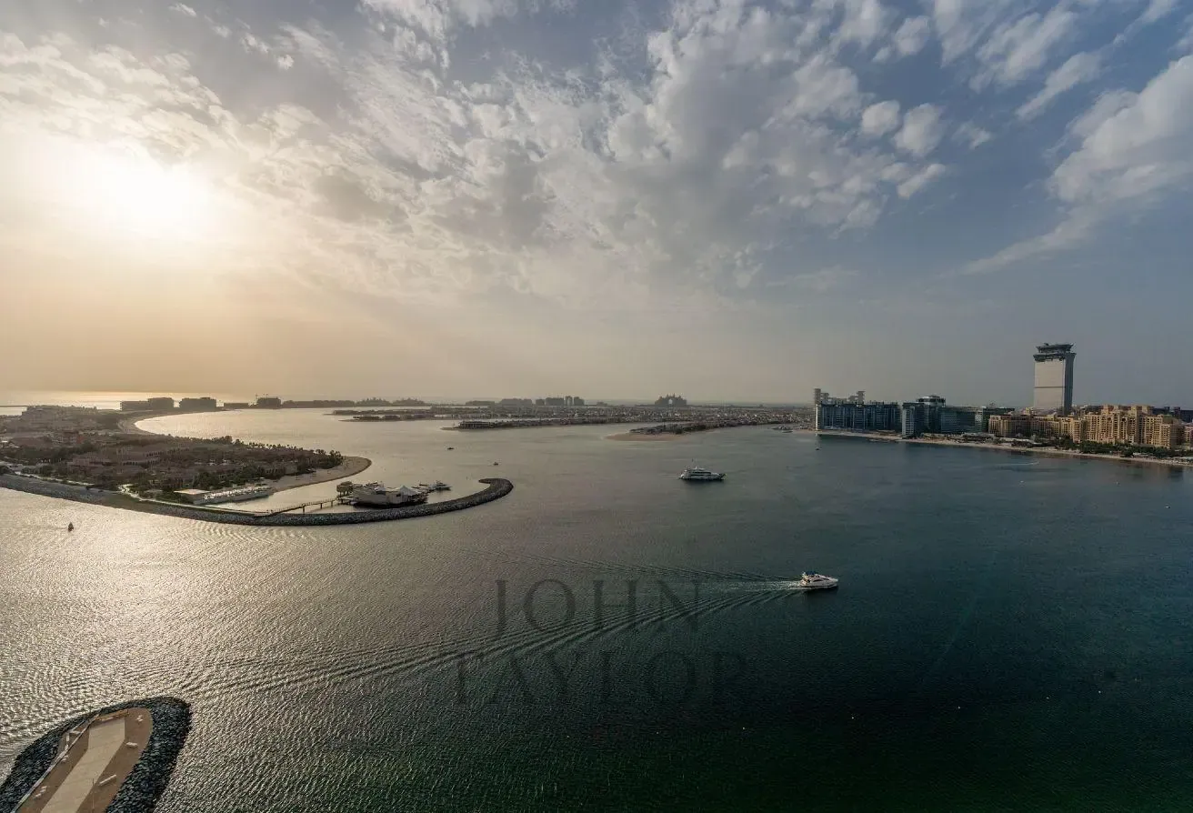3 Bedroom Apartment FOR SALE in Beach Vista EMAAR