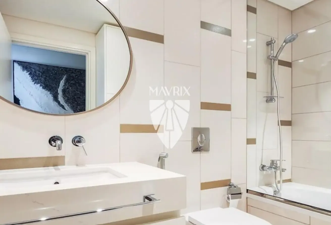 Fully Furnished | Palm View | Corner Unit
