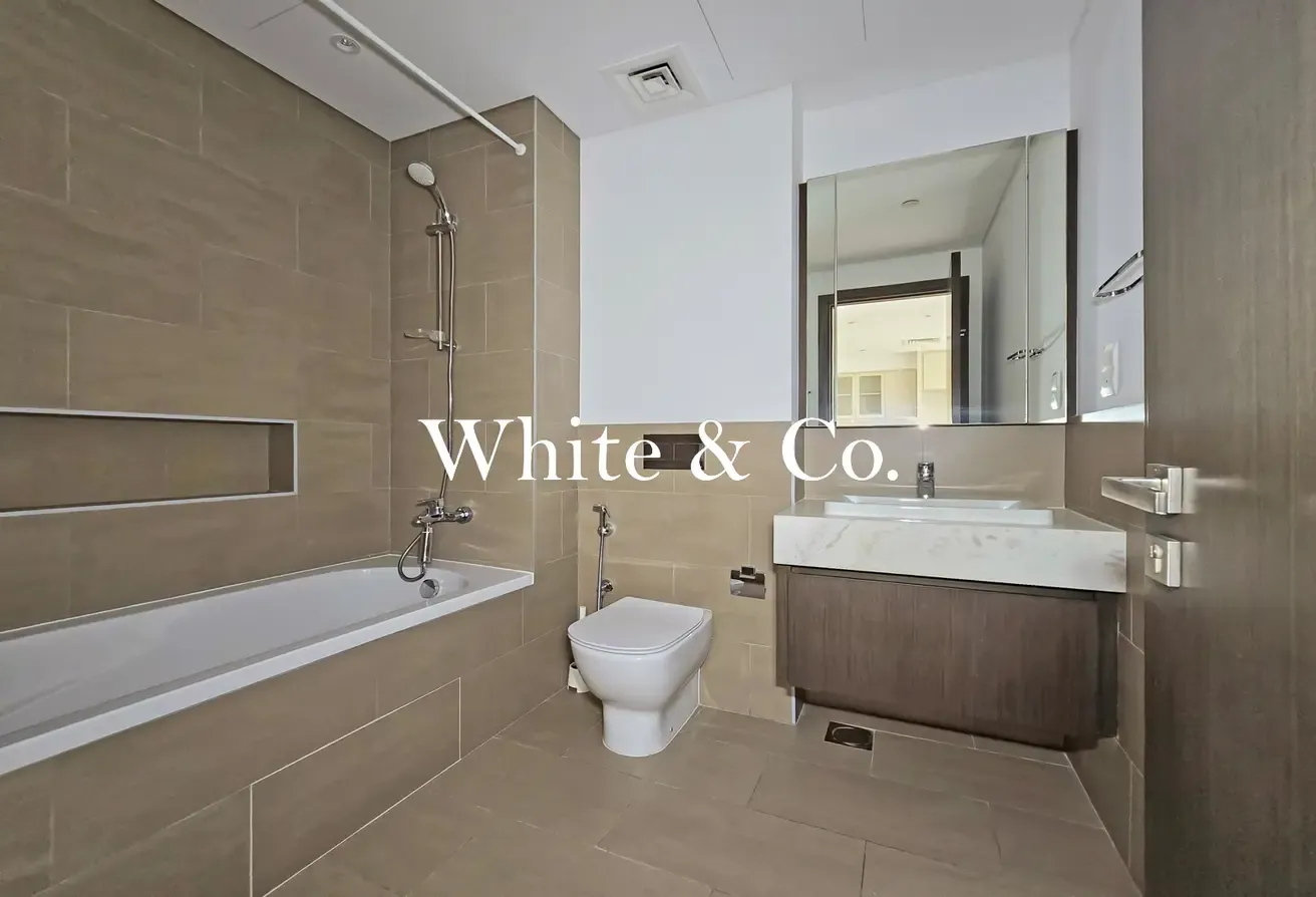Vacant | Ready | Mid Floor | Pool View