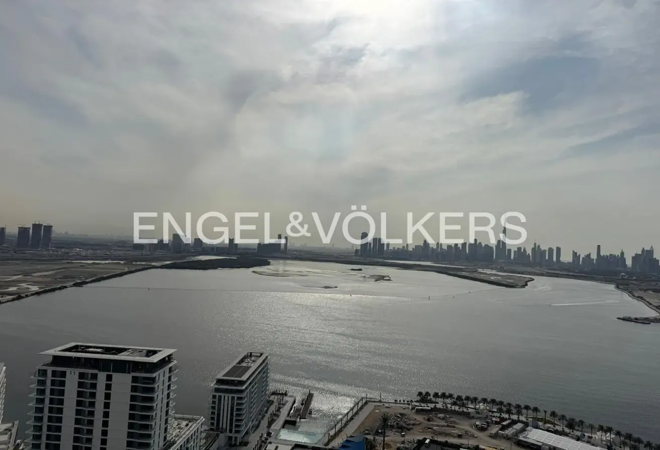 Higher Floor | Burj Khalifa & Water View | Available