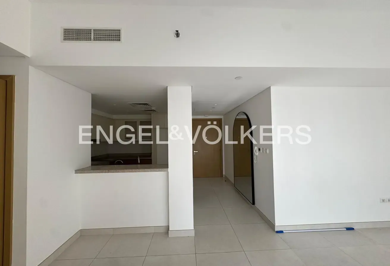 Higher Floor | Burj Khalifa & Water View | Available