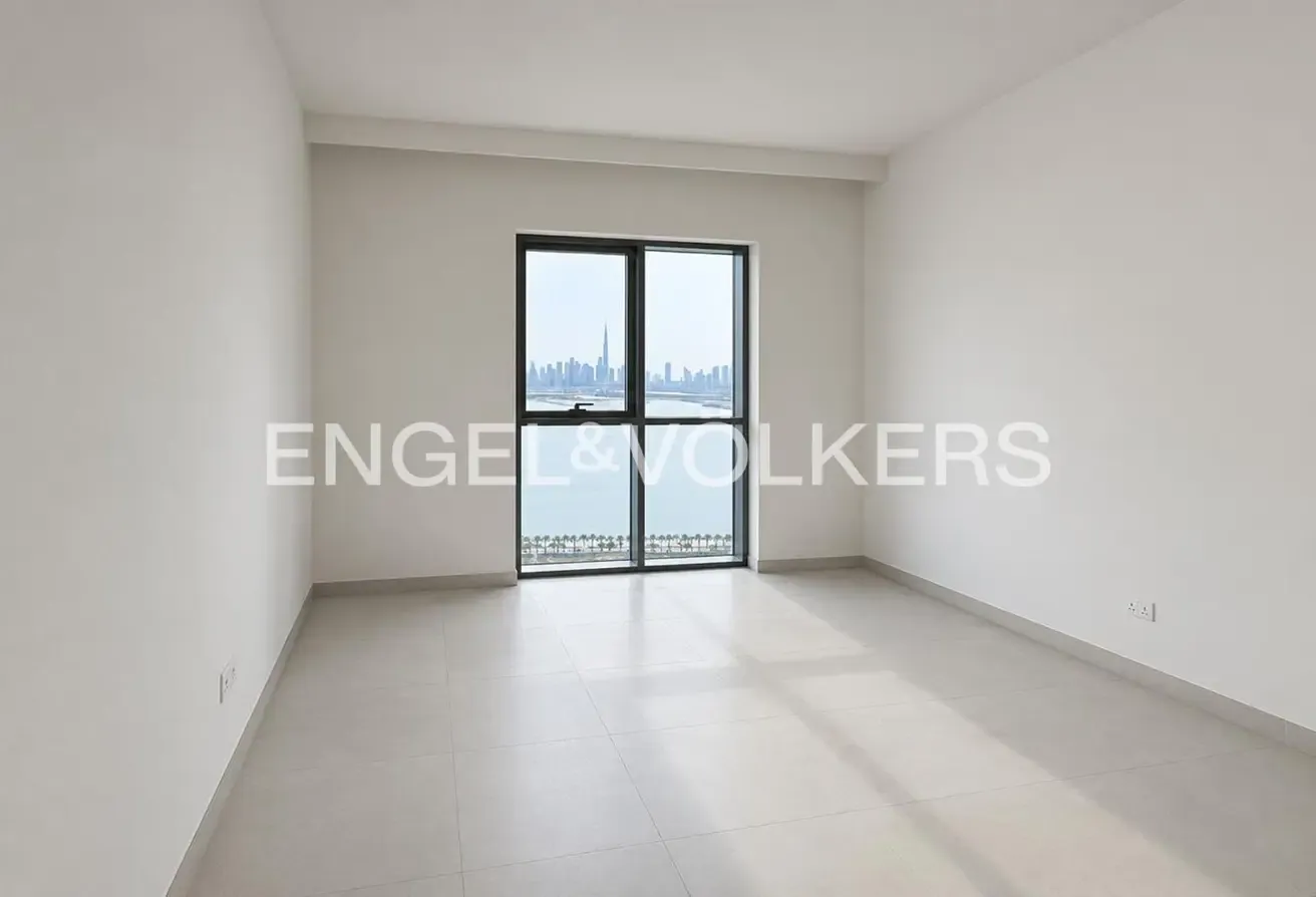 Higher Floor | Burj Khalifa & Water View | Available