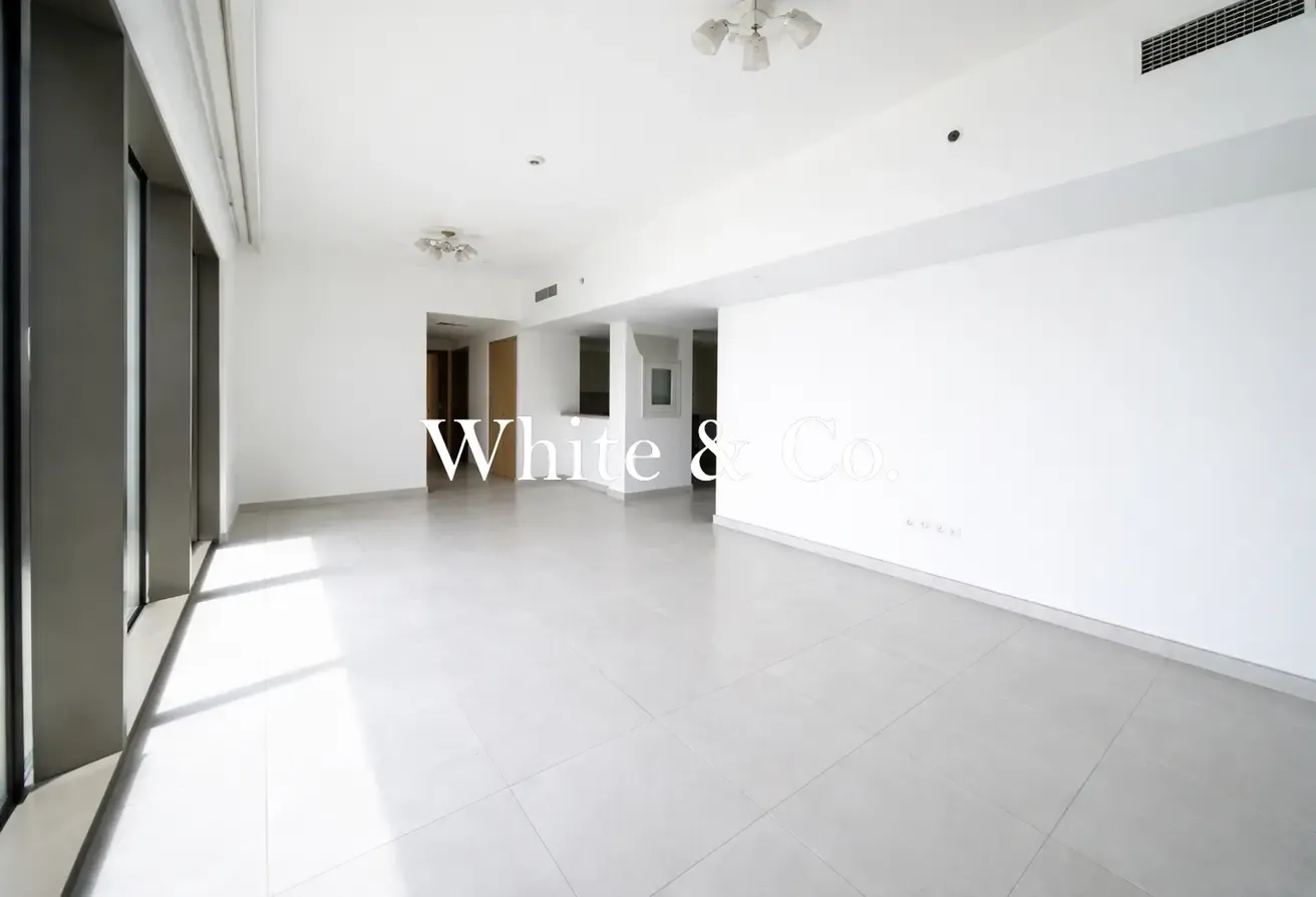 Stunning Skyline|Sea view|Creekside Living