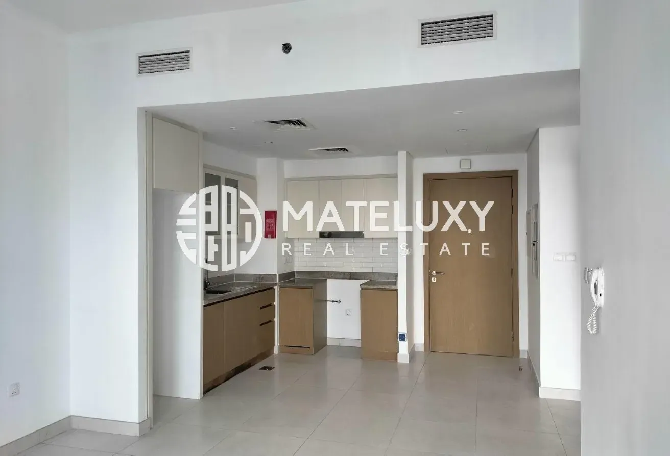 High Floor | Ready to move | Pool View