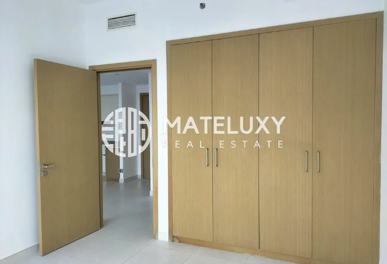 High Floor | Ready to move | Pool View