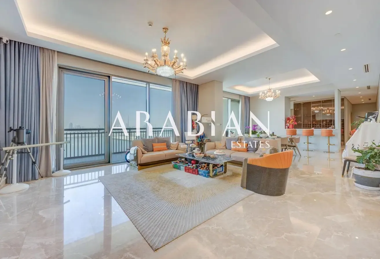 Burj Khalifa View I Vacant I Furnished