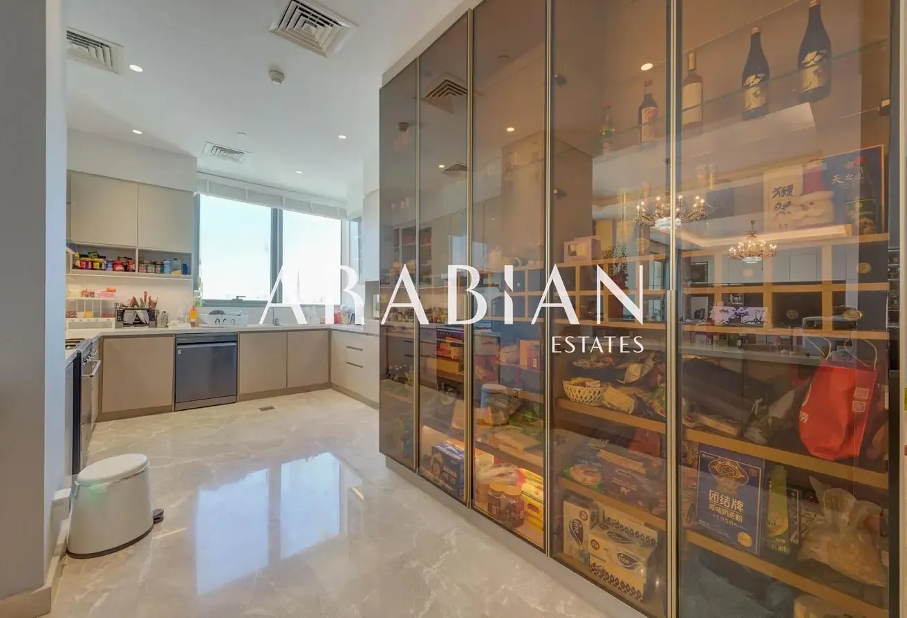 Burj Khalifa View I Vacant I Furnished