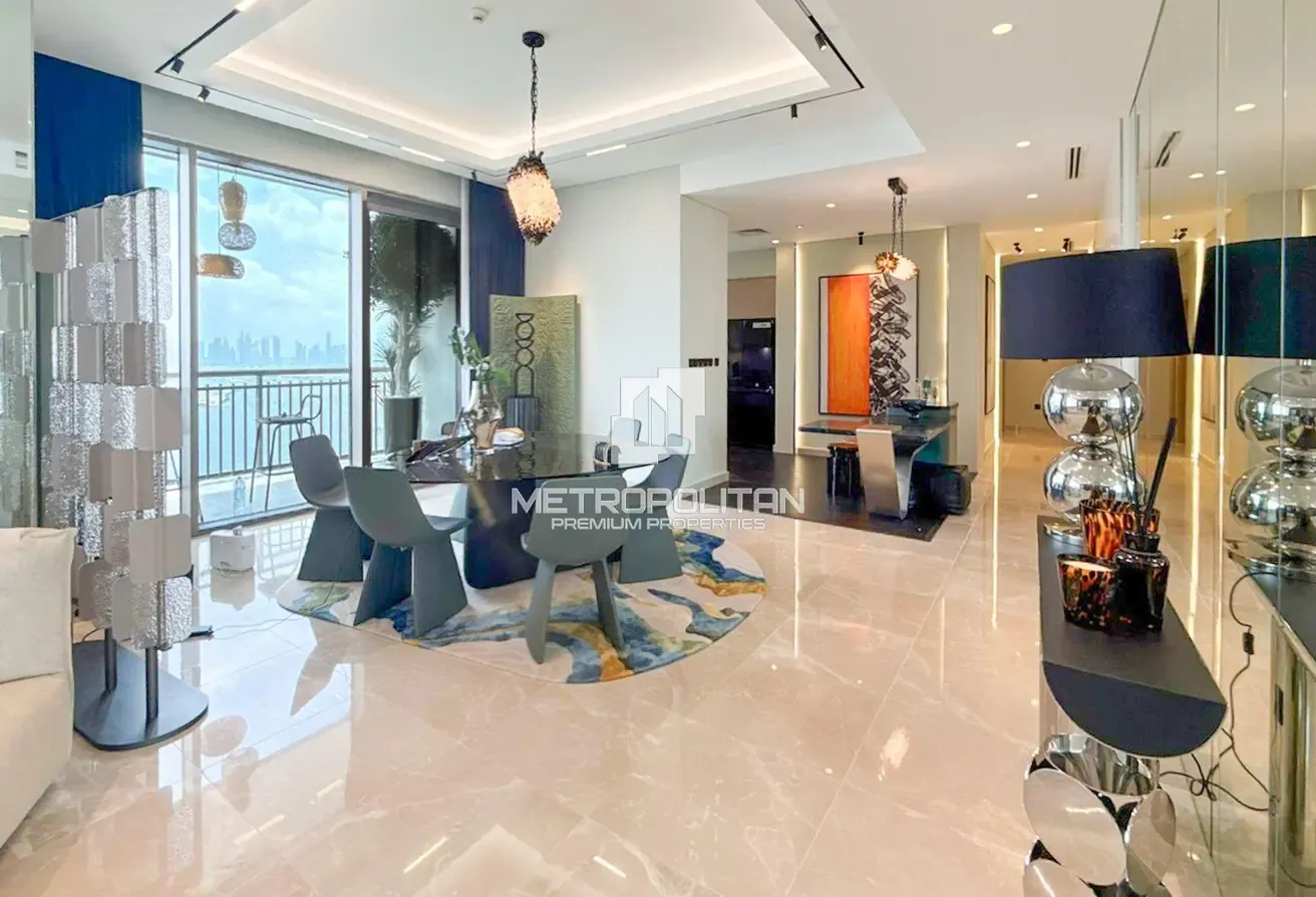 Fully Furnished and Upgraded | High Floor