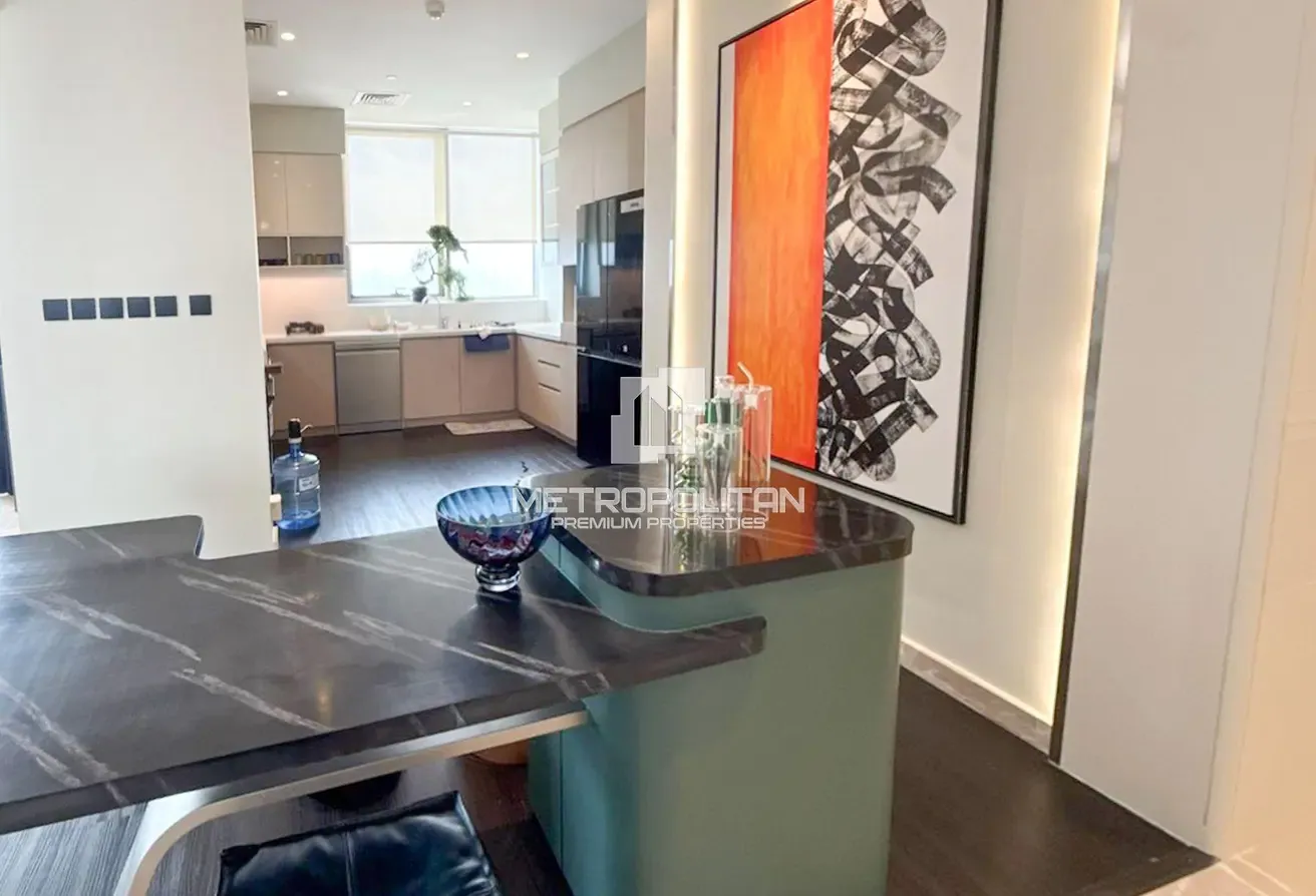 Fully Furnished and Upgraded | High Floor