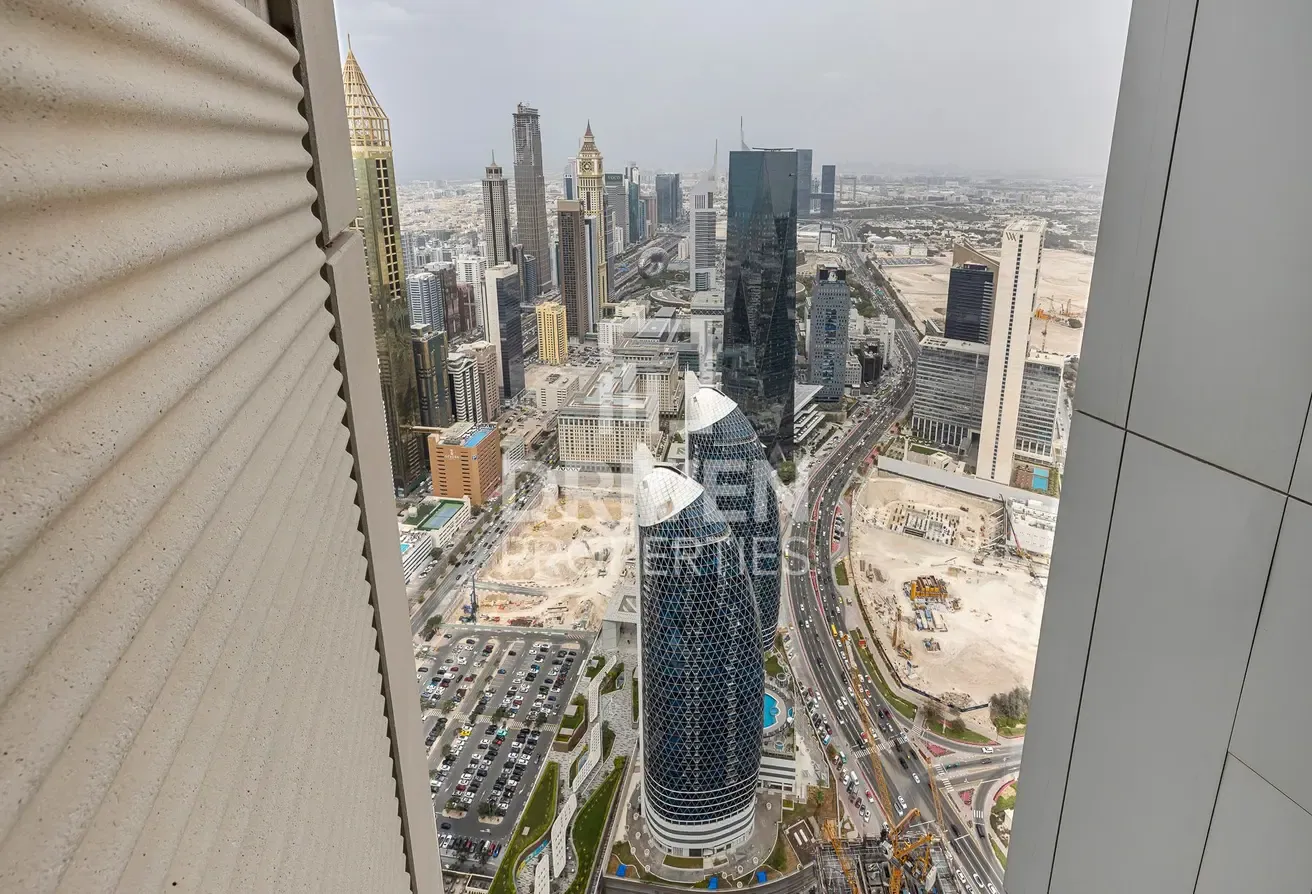 Prime Location | High Floor | Stunning View