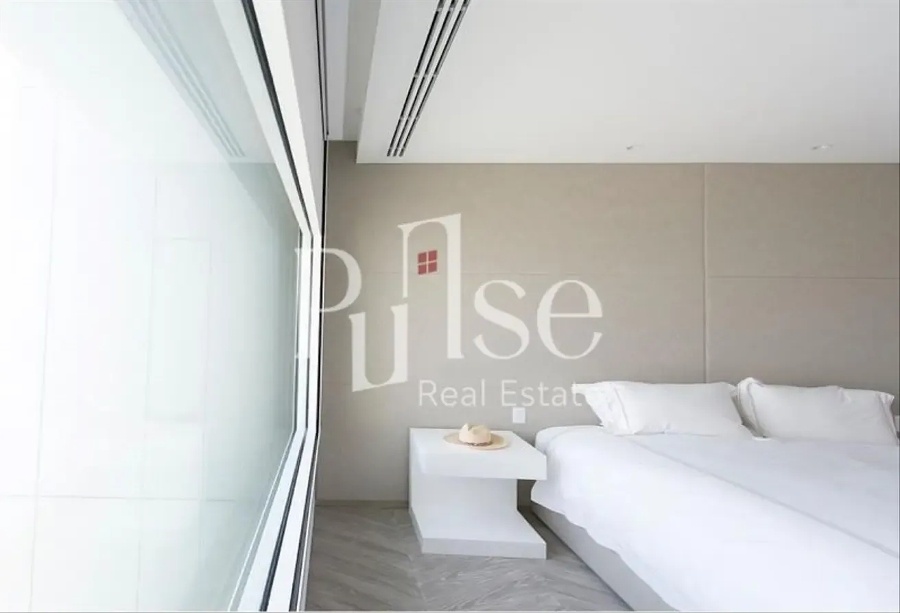 High-end Upgrades and Luxurious Furnishings