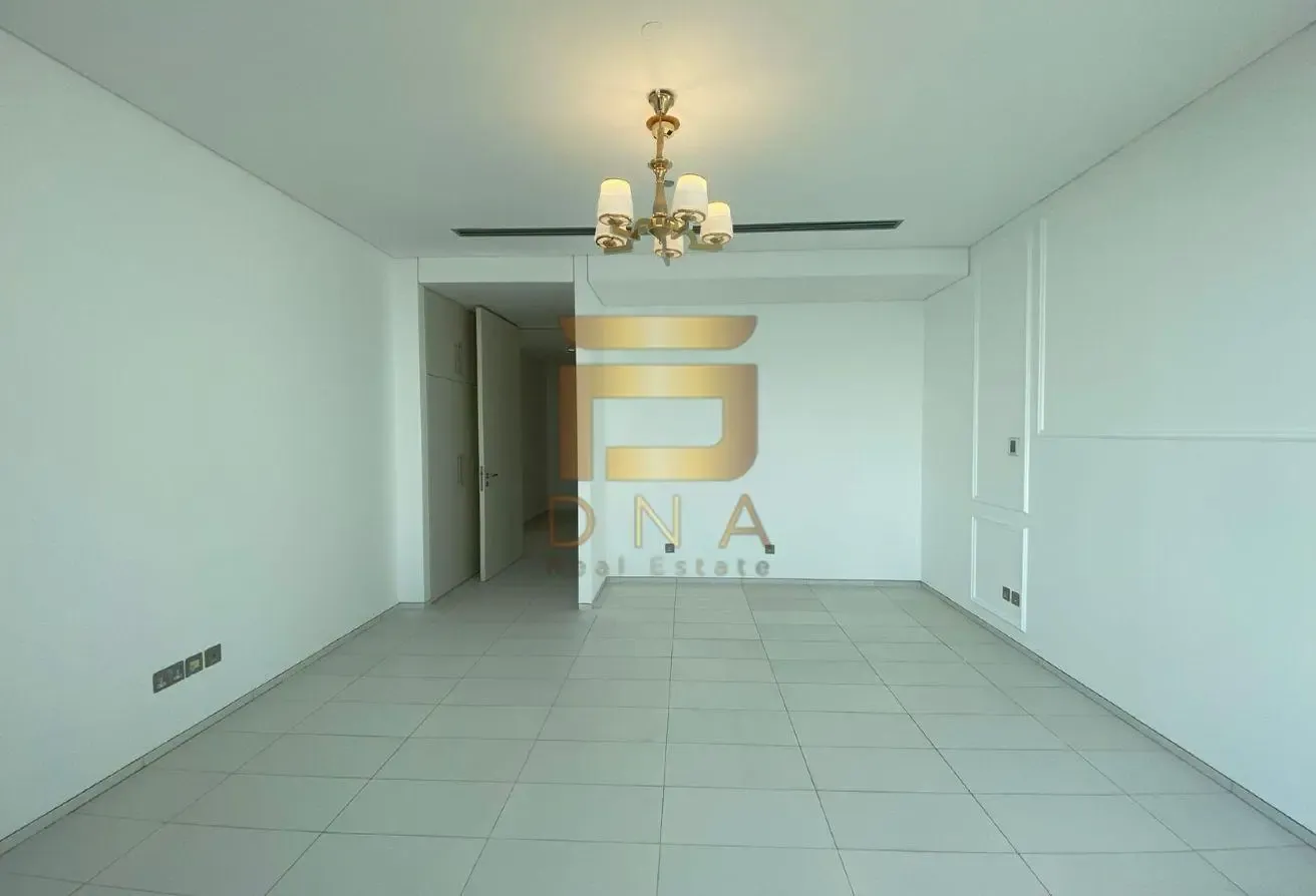 Very High Floor Full Burj Facing Chiller Free