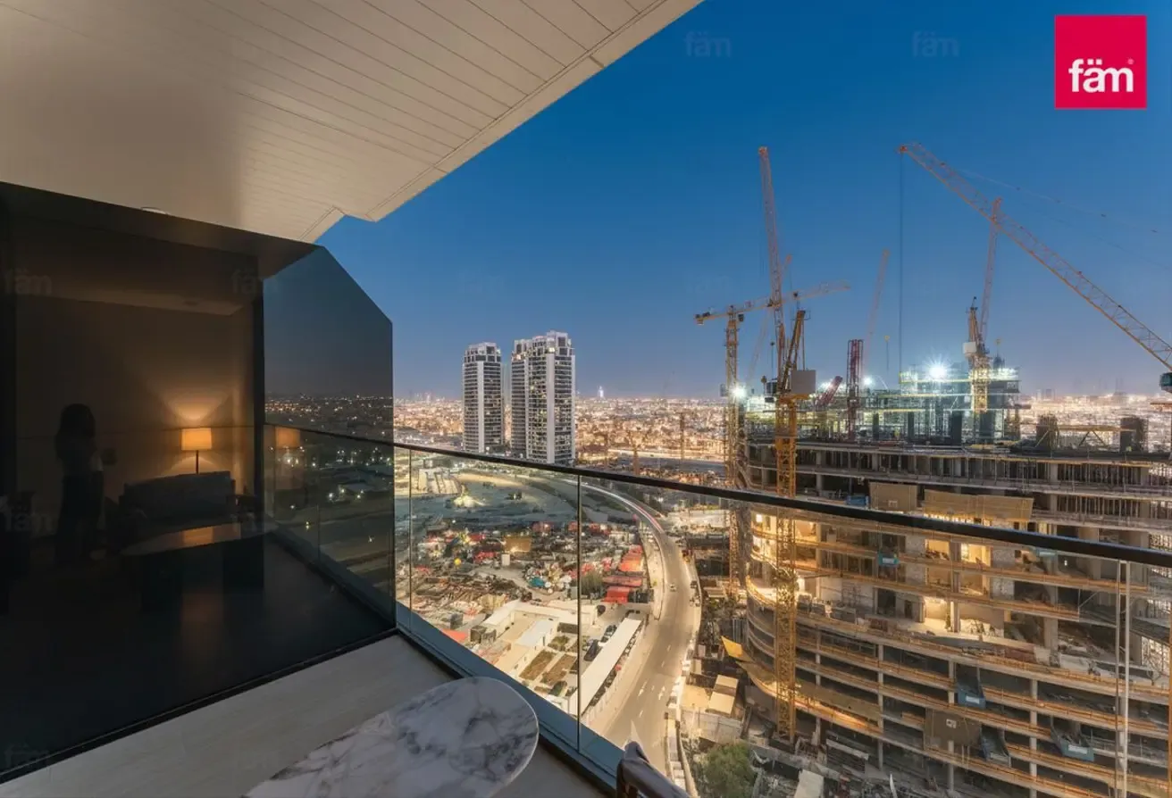 Spacious brand new High floor| High ROI
