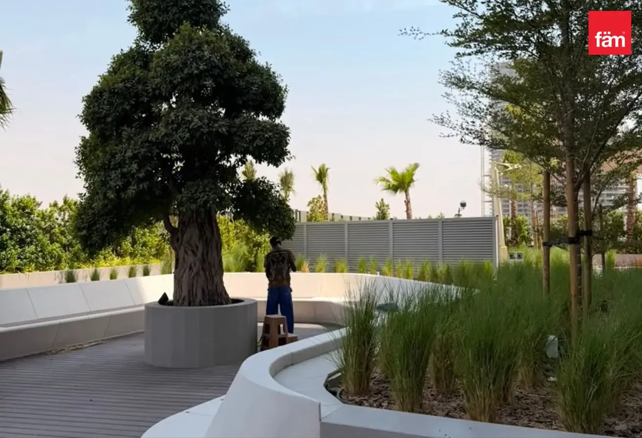 Spacious brand new High floor| High ROI