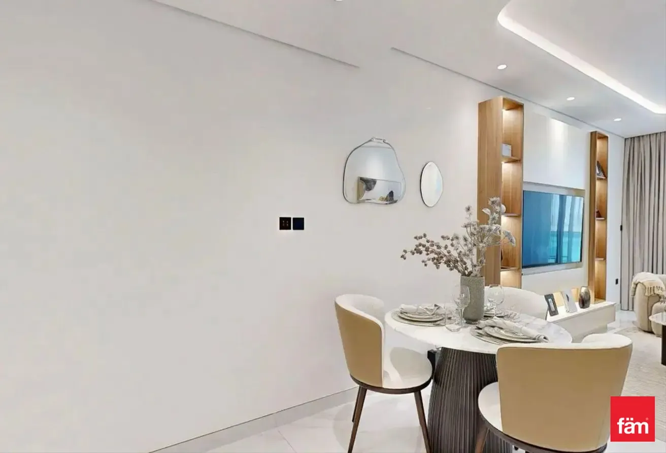 Brand New | Vacant | High Floor | Ready To Move