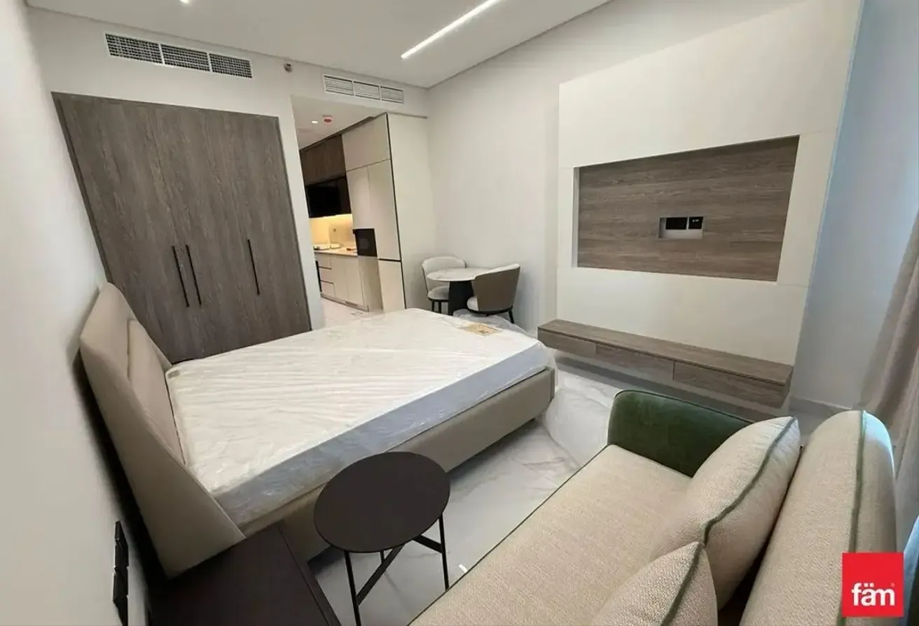 Brand New | Vacant | High Floor | Ready To Move