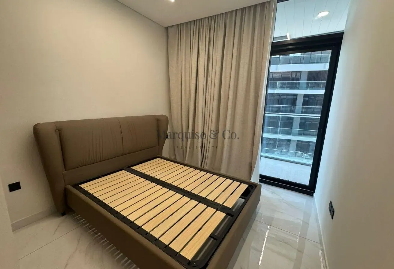Fully Furnished /New/ High Floor/ 3 Years Payment