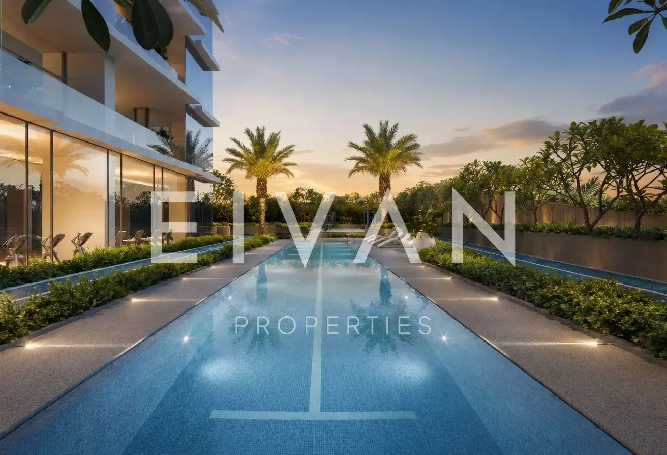 Luxury 2BR | Skyline View | Freehold