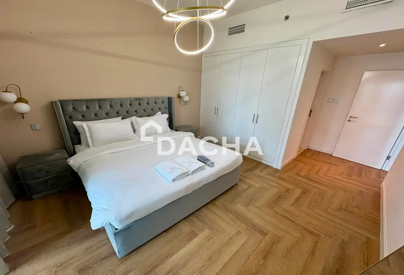 Fully Upgraded | Vacant | Golf Course Views