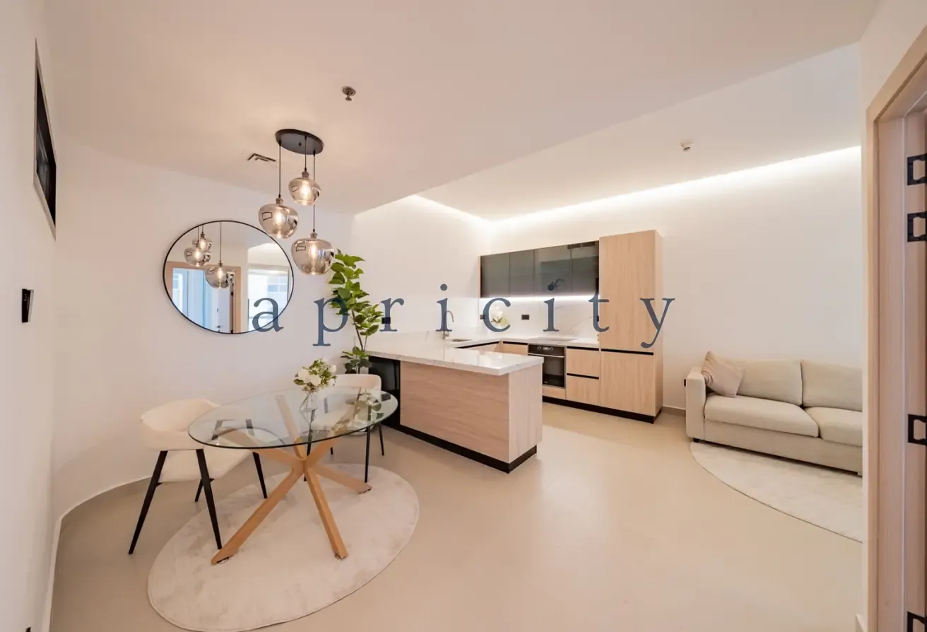 Exclusive | Newly Renovated | Vacant