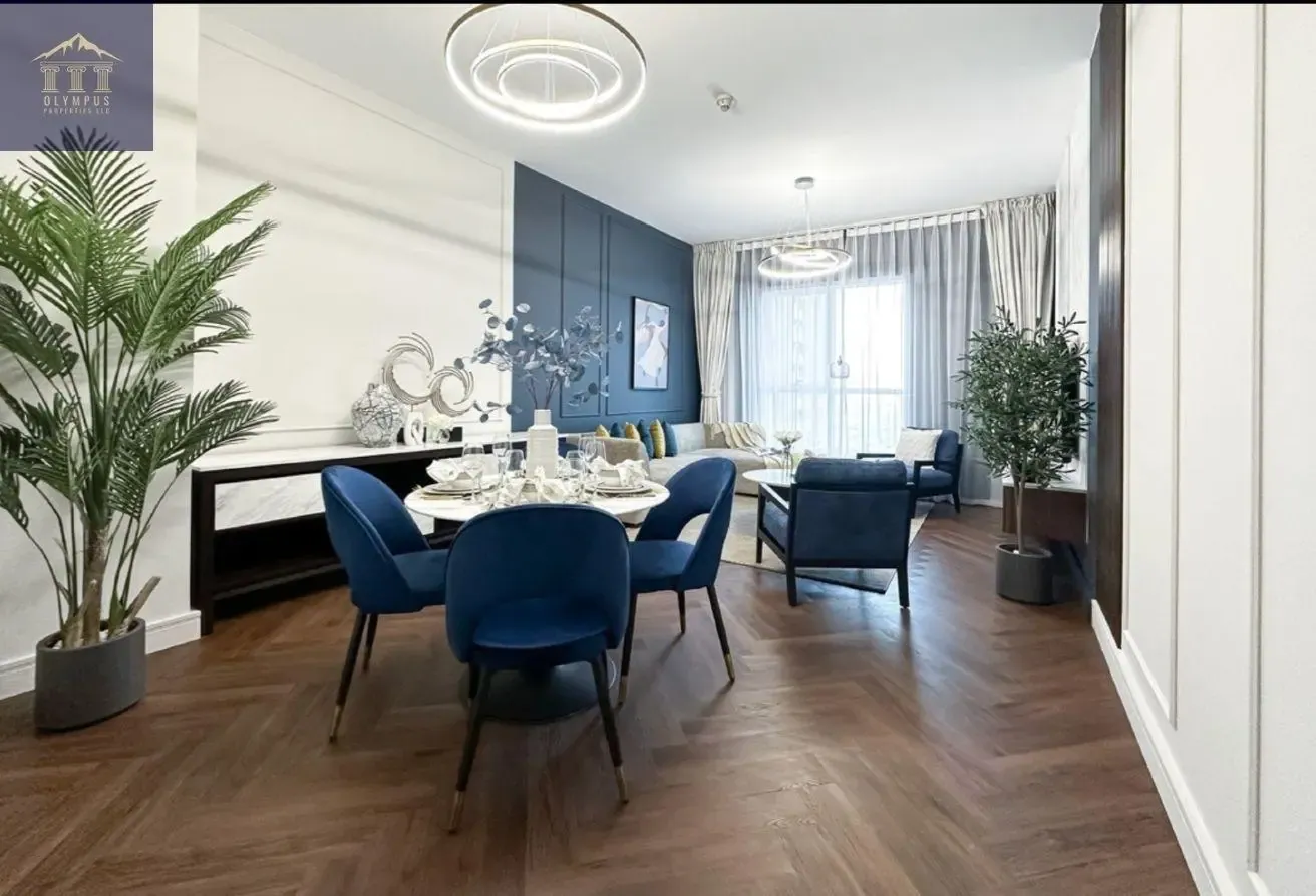 Upgraded 1-Bedroom Apartment | Walk to the beach