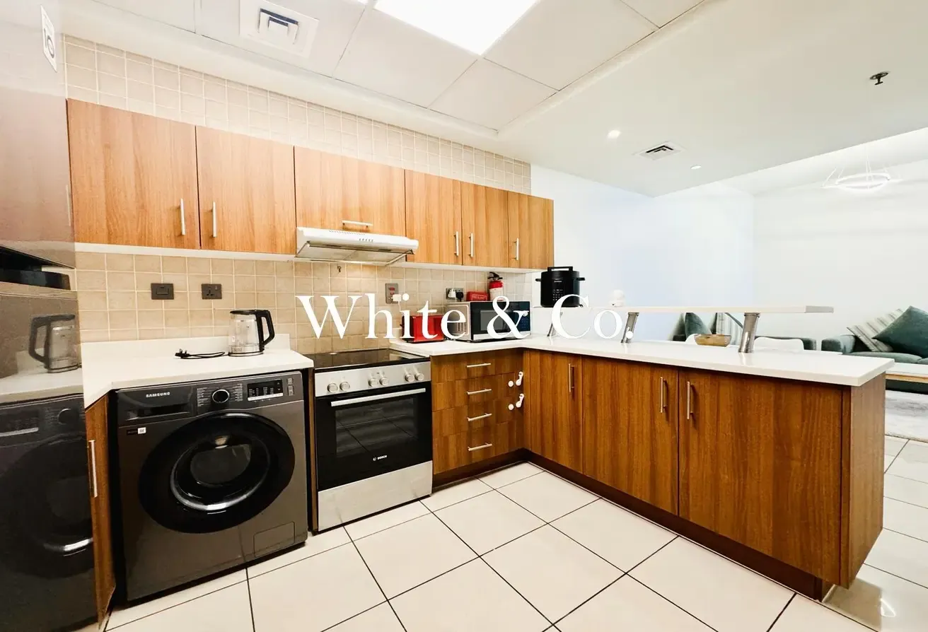Partial Sea Views | Mid Floor | Vacant