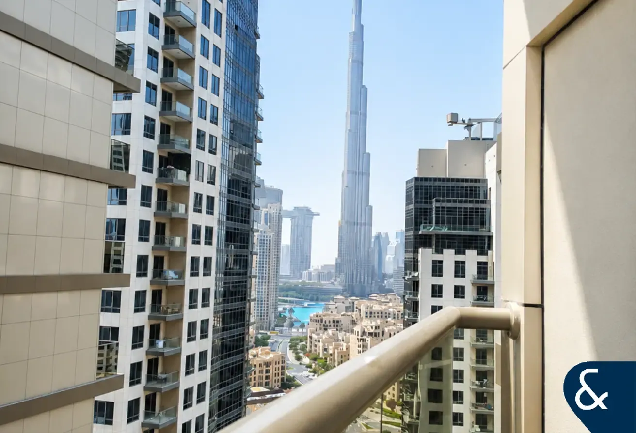 Burj Khalifa View | Luxury Furnished Studio