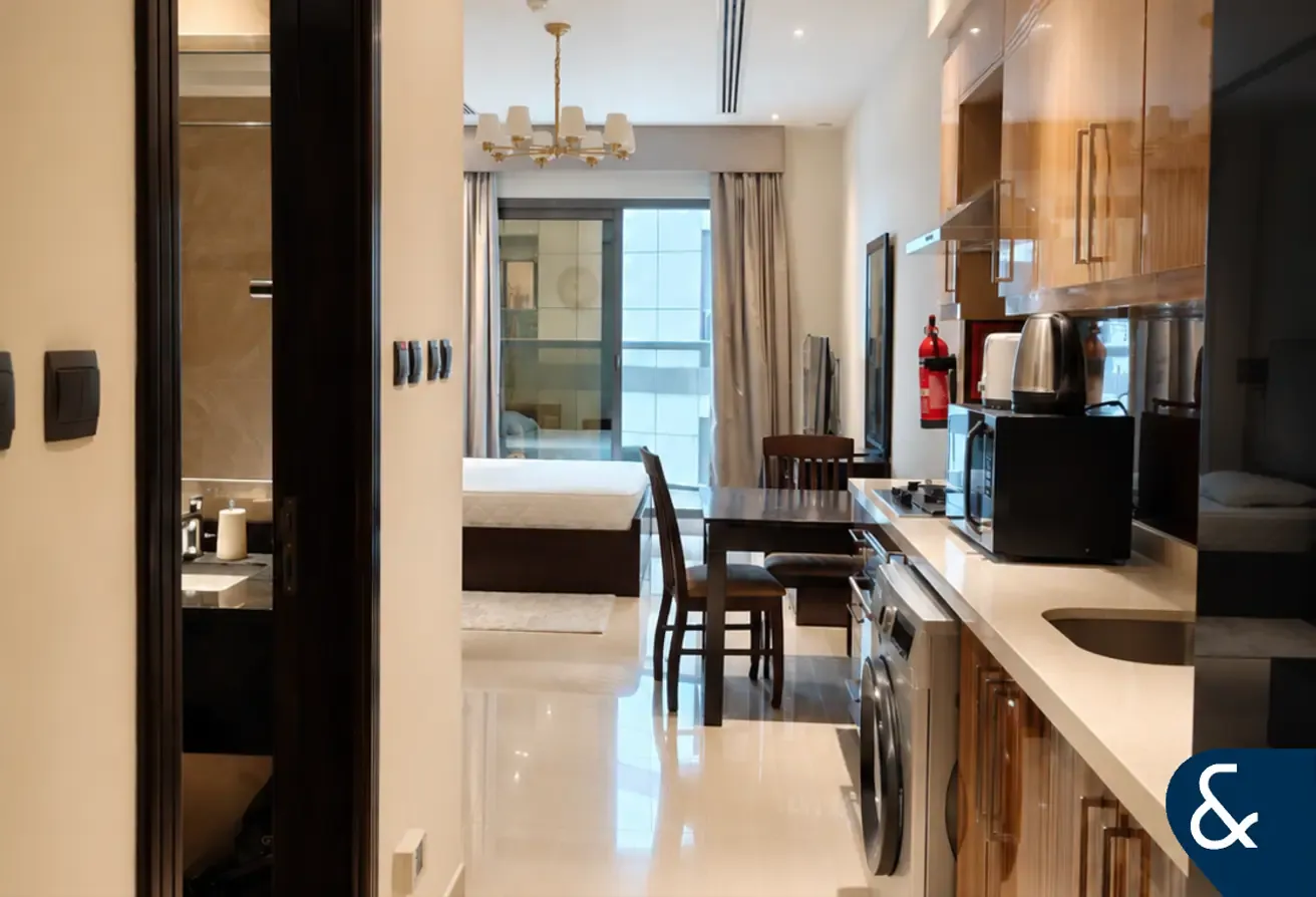 Burj Khalifa View | Luxury Furnished Studio